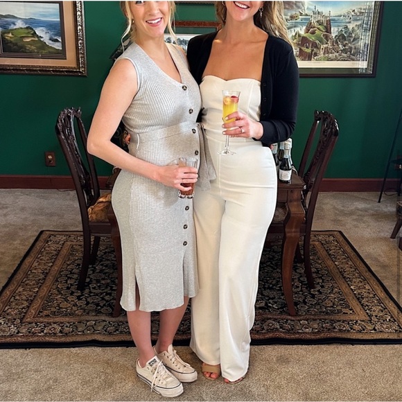 Lulu’s Edith White Strapless Stretchy Ponte Fabric Wide-Leg Sexy Jumpsuit NWOT M - Picture 5 of 16